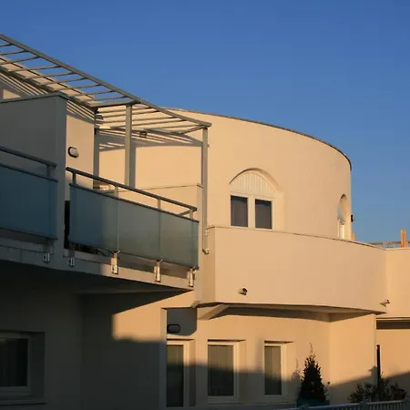 Cote La Grande Motte